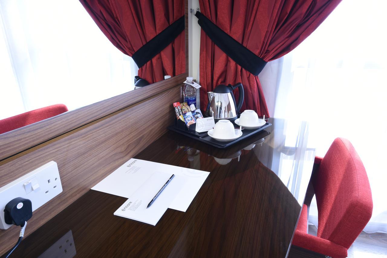 Ramada Encore By Wyndham Kuwait Downtown Kuvait Kültér fotó